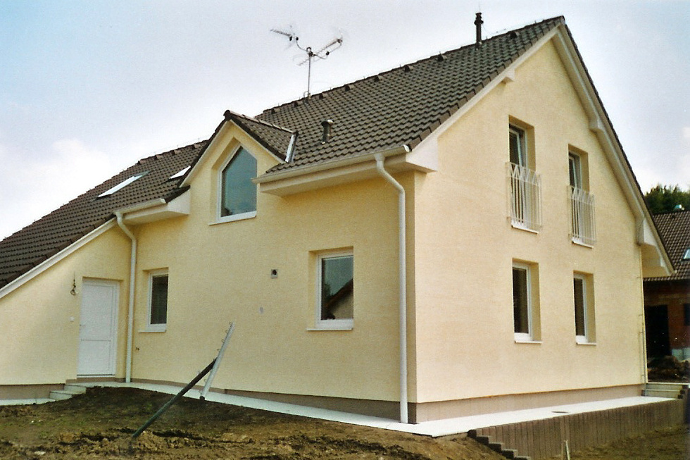 Pohled na rodinný dům Karina C